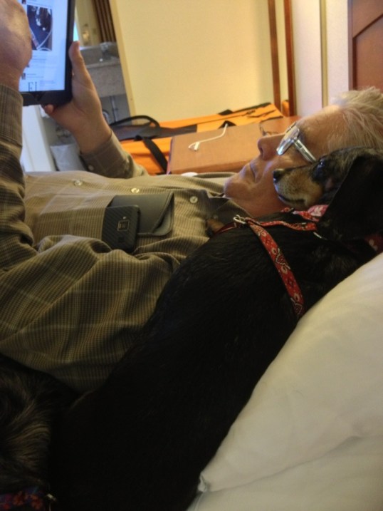 Tom and Jasmine check out Facebook